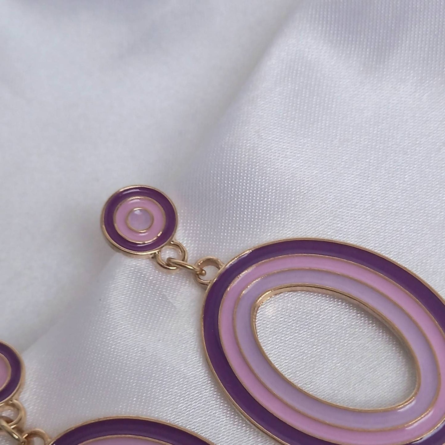 Purple Retro Drop Earrings - Oval Earrings,Purple Earrings In The UK,Gold Earrings,Purple Jewellery In The UK,Oval Jewellery,Round Earrings