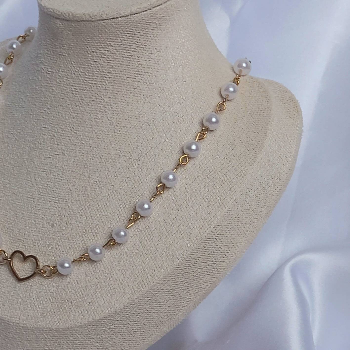 Faux Pearl Heart Necklace - Pear Necklace,Pearl Jewellery,Heart Necklaces In The UK,Bead NecklacesHeart Jewelley In The UK,Gold Necklaces