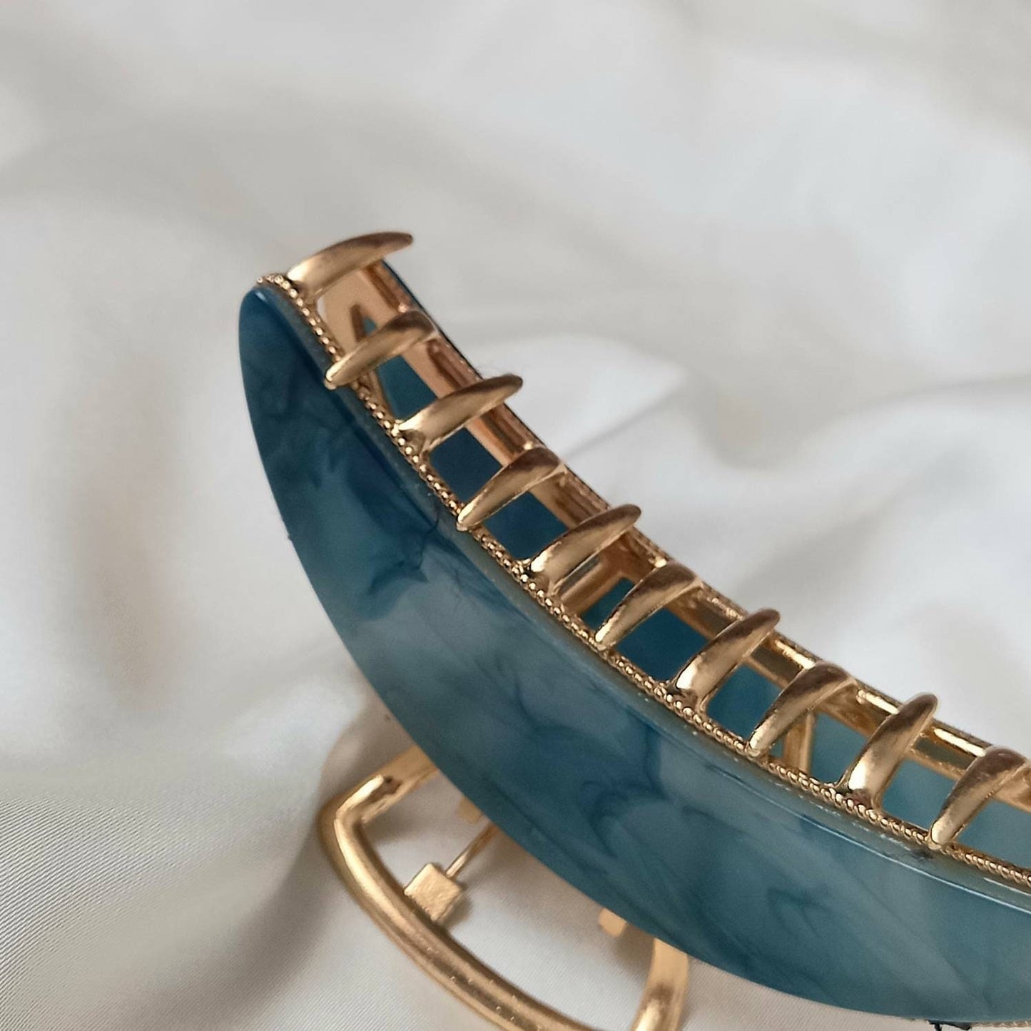 Small Blue Hair Claw - Blue Hair Clip,Blue Hair Accessories,Blue Hair Claw In The UK,Curved Hair Clips,Funky Hair Clip,Hair Clips In The UK