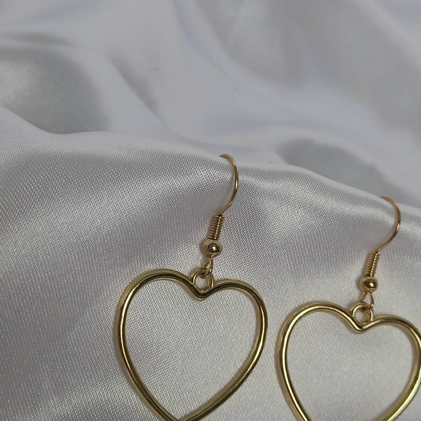 Gold Heart Drop Earrings - Gold Heart Earrings,Gold Heart Jewellery,Gold Earrings In The UK,Gold Jewellery In The UK,Love Heart Earrings