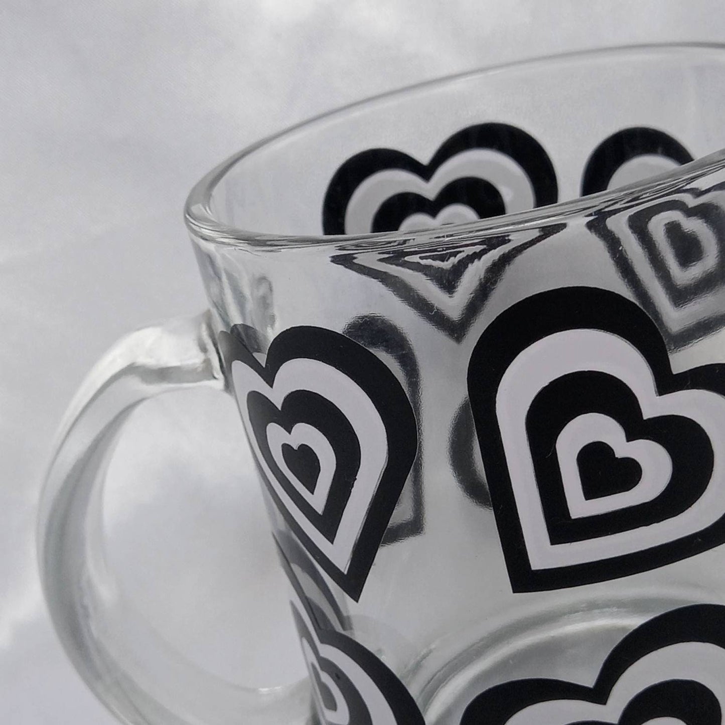 Retro Heart Glass Mug -  Valentines Day Gift In The UK,Black Retro Mug,70's Mug,Gifts For Her In The UK,Black Love Mug,Retro Mug,Funky Mug