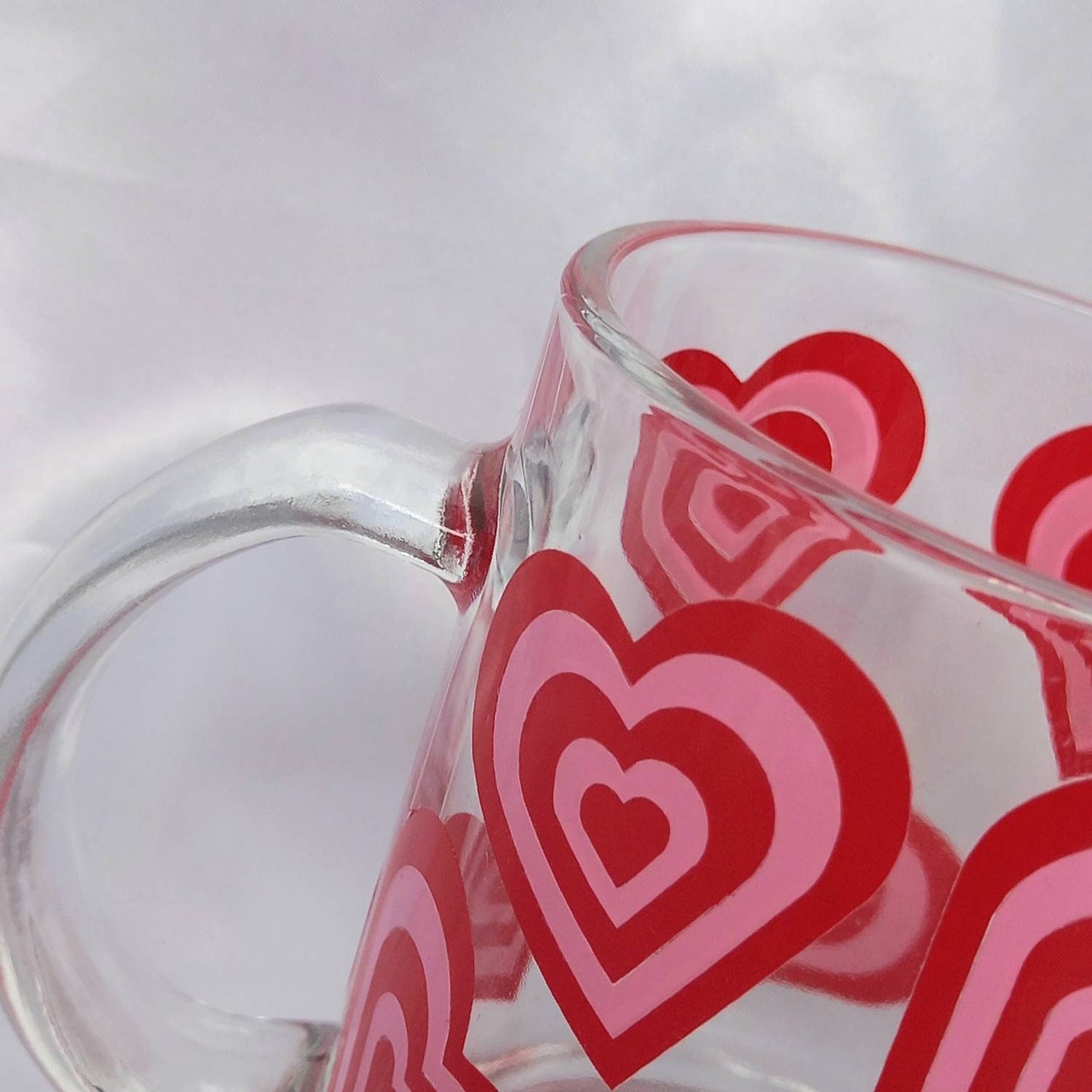 Retro Heart Glass Mug -  Valentines Day Gift In The UK, Pink Retro Mug, 70's Mug, Gifts For Her In The UK, Red Love Mug,Retro Mug,Funky Mug