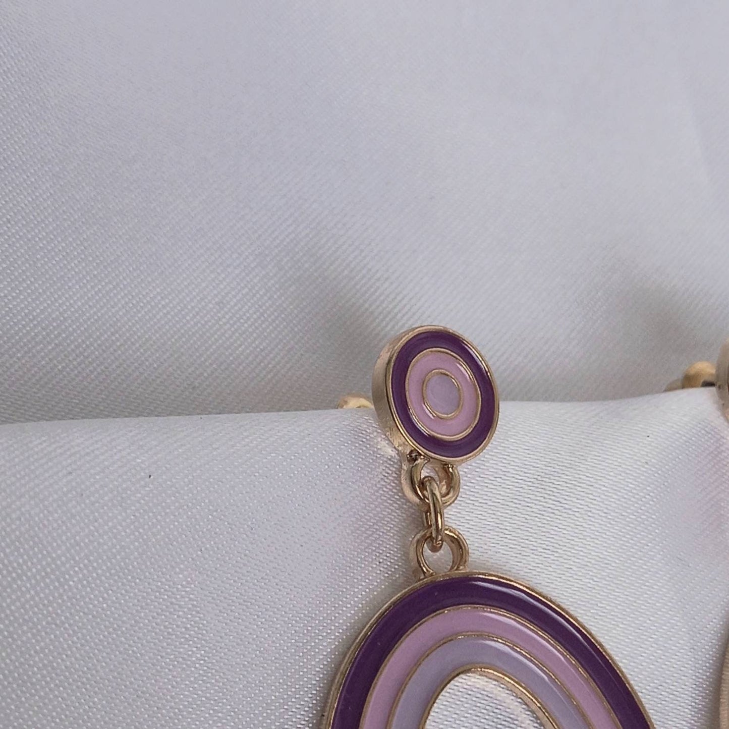 Purple Retro Drop Earrings - Oval Earrings,Purple Earrings In The UK,Gold Earrings,Purple Jewellery In The UK,Oval Jewellery,Round Earrings