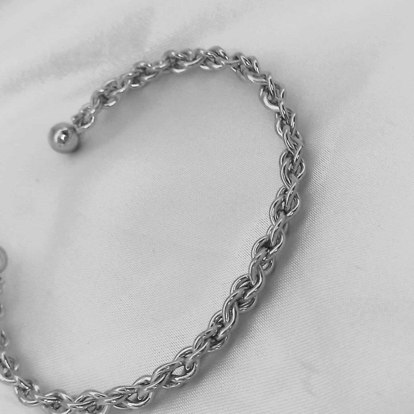 Silver Bangle Bracelet - Chunky Silver Bangle,Silver Jewellery In The UK,Silver Bangles In The UK,Silver Bracelet In The UK,Chunky Jewellery