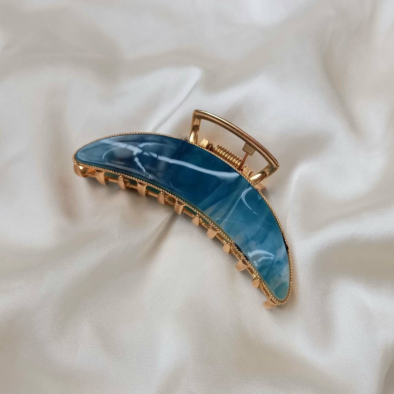 Small Blue Hair Claw - Blue Hair Clip,Blue Hair Accessories,Blue Hair Claw In The UK,Curved Hair Clips,Funky Hair Clip,Hair Clips In The UK