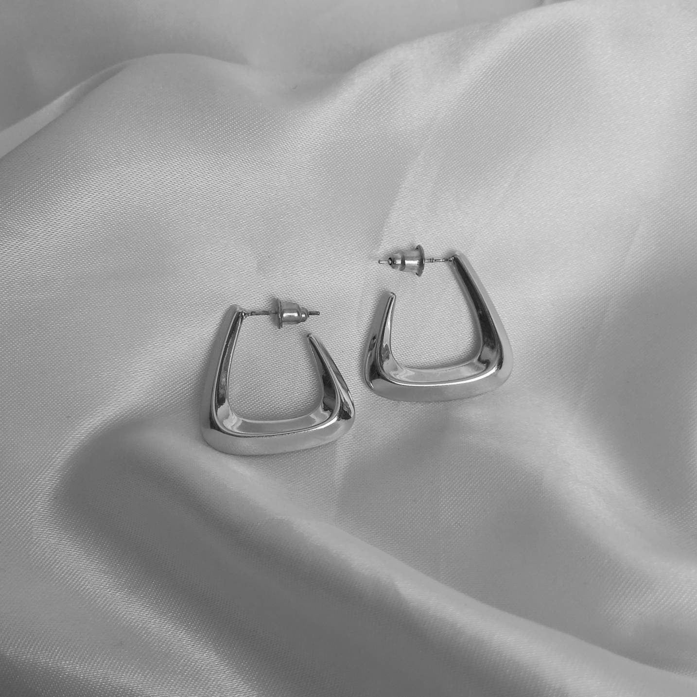 Silver Hoop Earrings - Textured Earrings,Silver Earrings In The UK,Silver Jewellery In The UK,Silver Hoops,Silver Minimalist Earrings