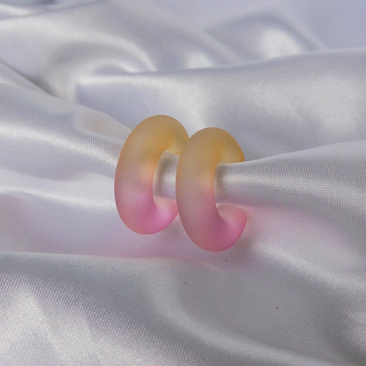 Chunky Pink & Orange Resin Hoop Earrings -  Ombre Earrings, Chunky Hoop Earrings, Pink Earrings, Two Tone Resin Earrings, Earrings In The UK