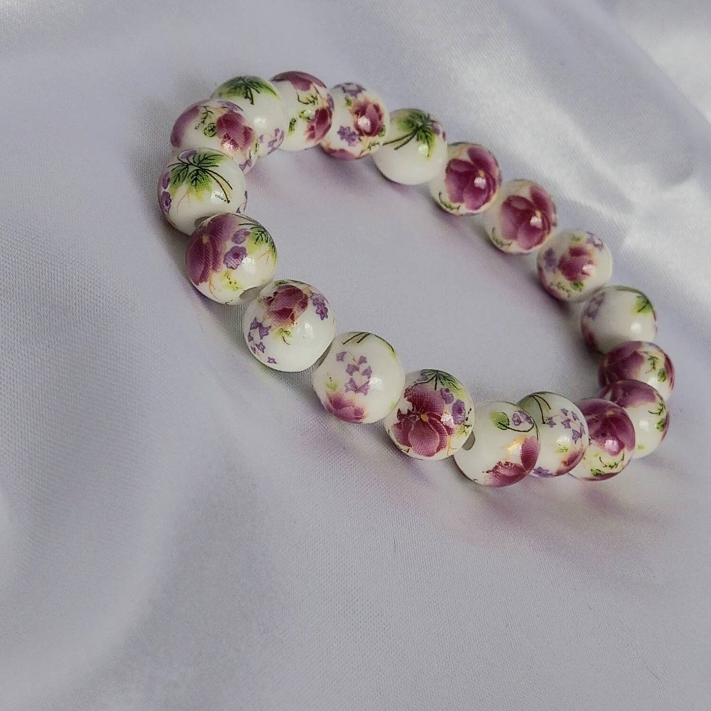 Pink Flower Bead Bracelets - Bead Jewellery In The UK,Bead Bracelets In The UK,Flower Bracelet,Pink Bracelet,Pink Flower Beaded Bracelets