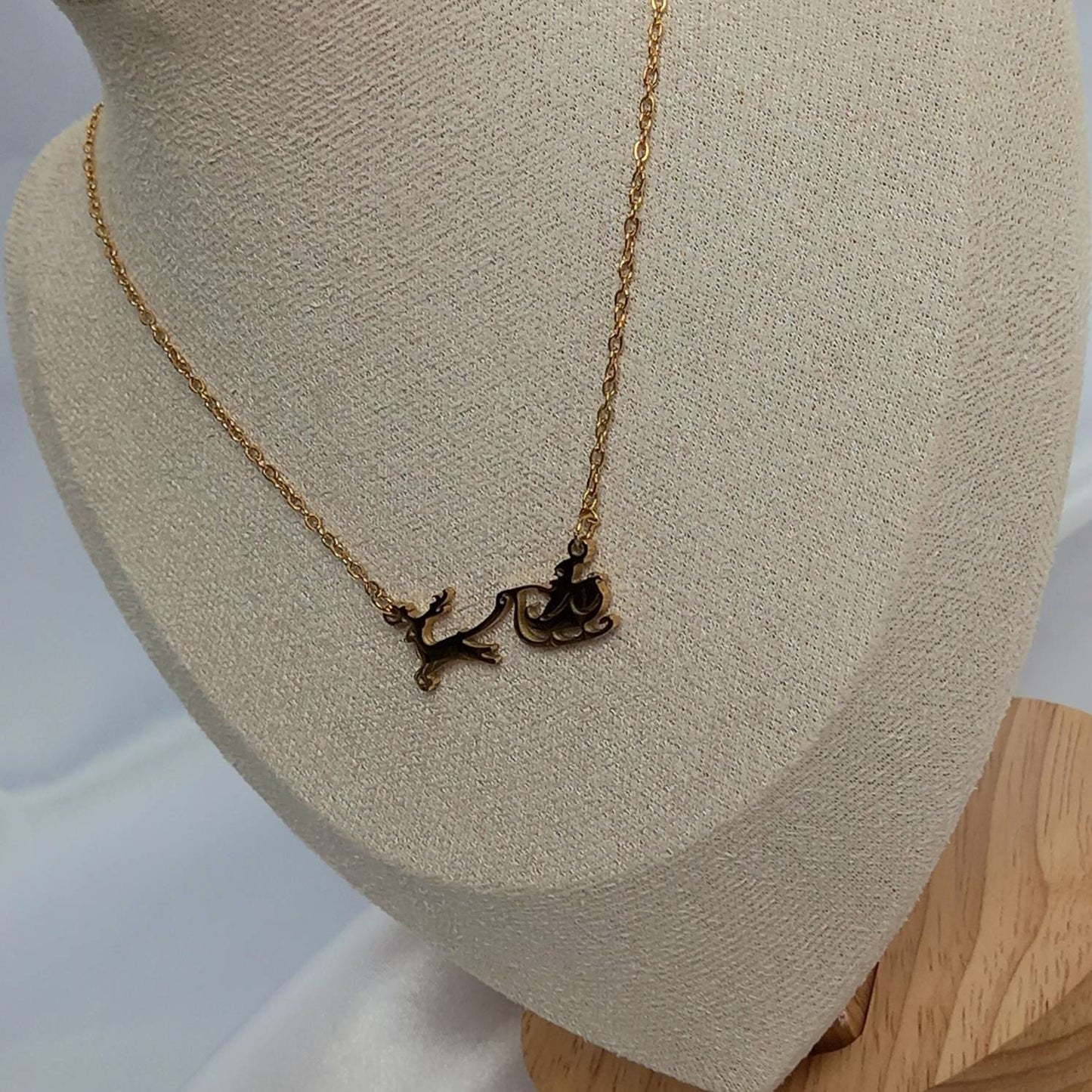 Gold Christmas Necklace - Gold Necklaces In The UK,Christmas Necklaces,Christmas Jewellery In The UK,Christmas Gifts,Reindeer Necklace