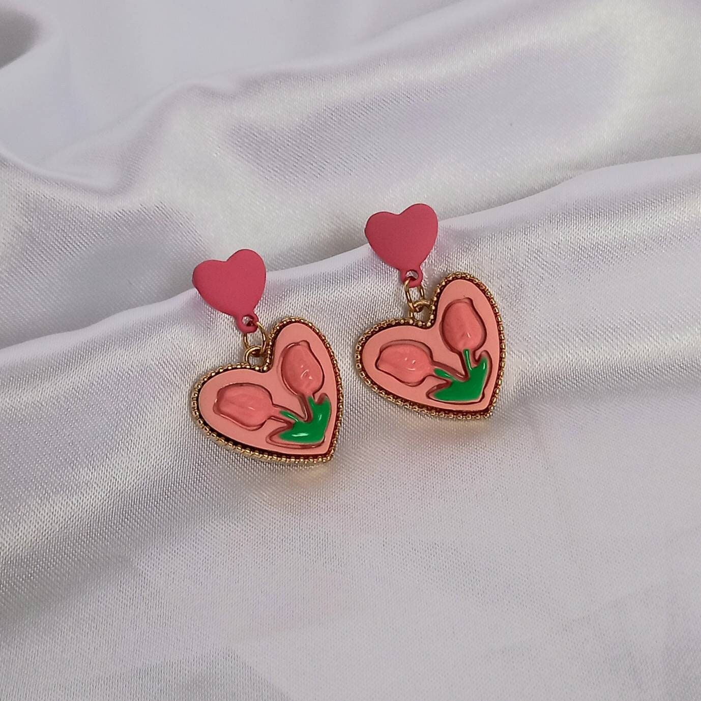 Pink Retro Heart Drop Earrings - Pink Earrings,Flower Earrings,Flower Jewellery,Pink Jewellery,Heart Earrings,Heart Jewellery,Tulip Earrings