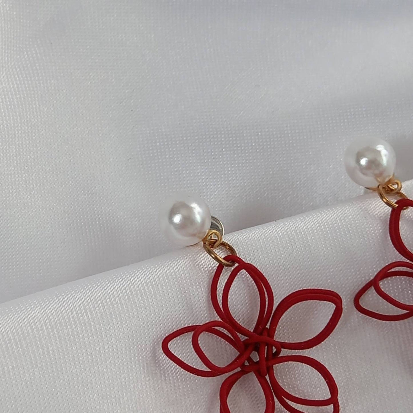 Red Flower Stud Earrings - Red Flower Earrings,Red Flower Jewlellery,Red Wire Earrings,Pearl Earrings,Red Earrings In The UK,Red Jewellery