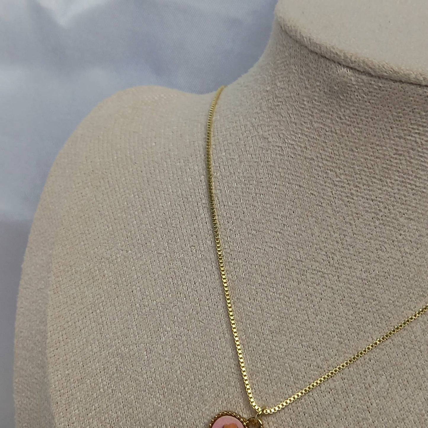 Pink & Gold Retro Flower Charm Necklace - Tulip Necklace,Pink Necklace,Pink Jewellery,Vintage Style,Pink Jewellery,Gold Necklaces In The UK