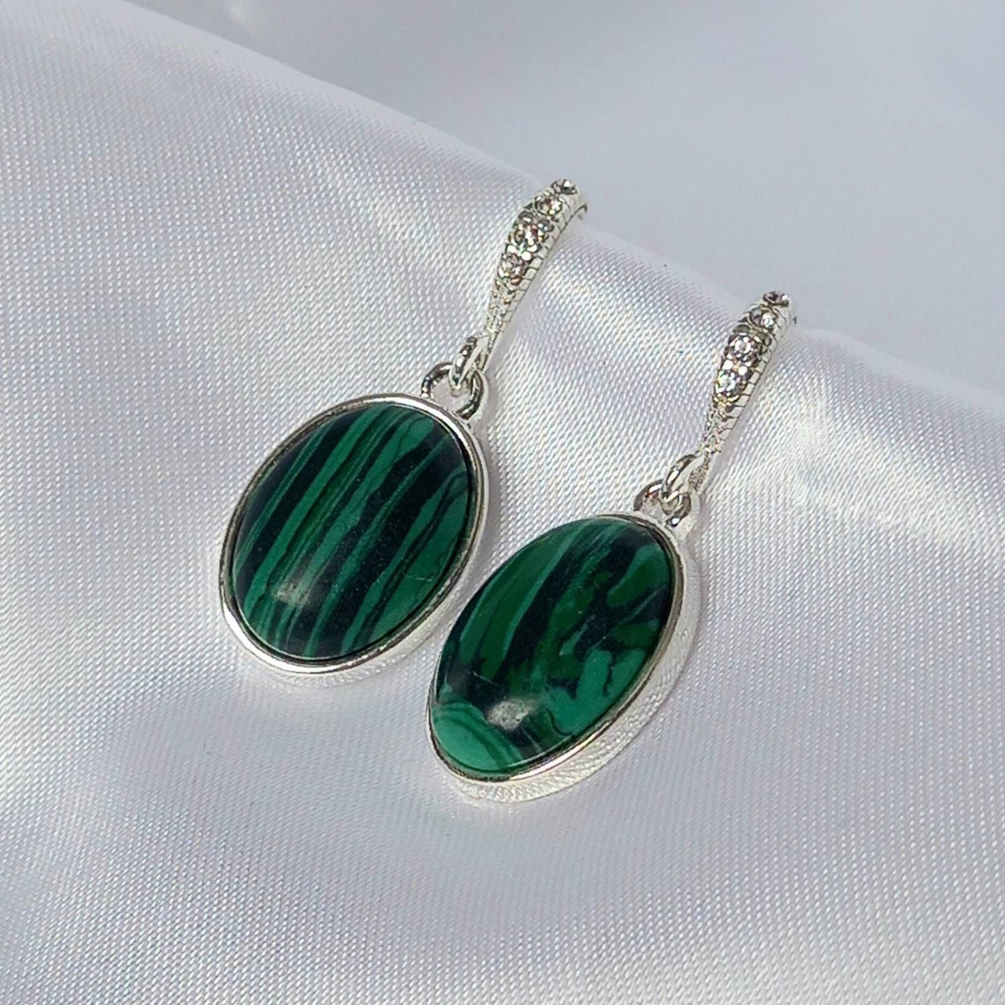 Silver & Green Drop Earrings - Green Earrings,Emerald Green Jewellery,Silver Earrings In The UK,Silver Jewellery In The UK,Green Stone