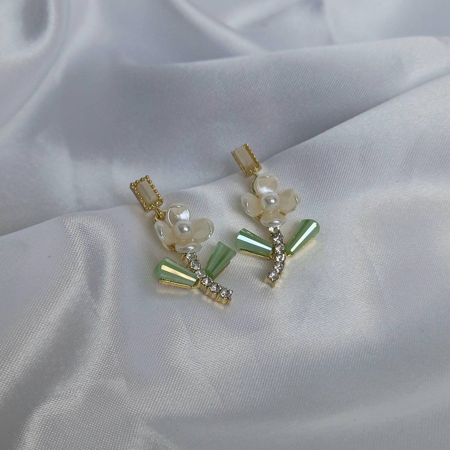 Gold Flower Drop Earrings - Gold Flower Earrings,Beaded Flower Jewellery,Floral Earrings,Bead Earrings In The UK,Gold Jewellery In The UK