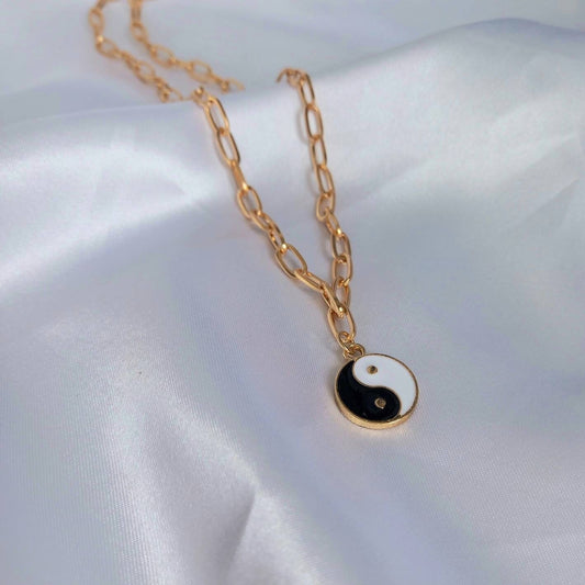 Gold Chain Yin & Yang Necklace-Yin And Yang Necklaces,Retro Necklaces,Gold Necklaces In The UK,Gold Jewellery In The UK,Minimalist Necklaces