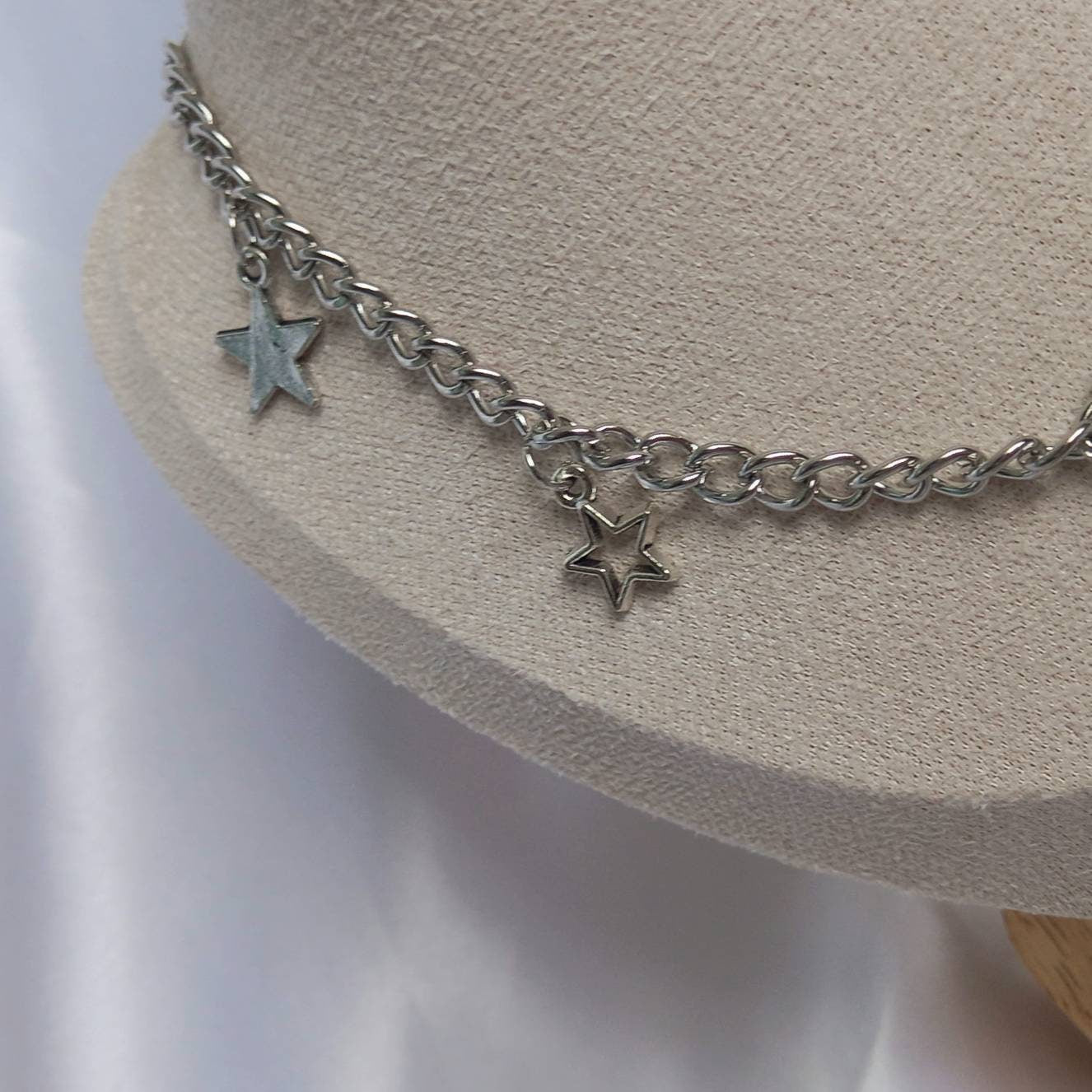 Silver Chain Star Necklace - Star Jewellery,Star Necklaces,Silver Necklace In The UK,Silver Jewellery,Chunky Necklaces,Chunky Jewellery