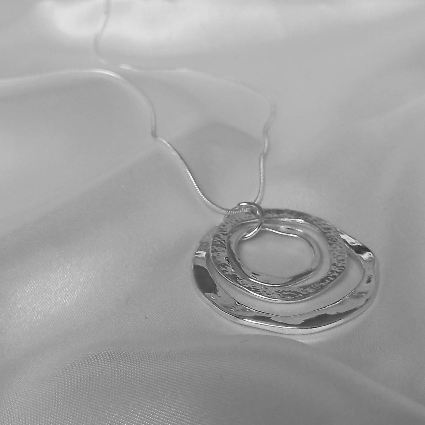 Silver Circle Charm Necklace - Silver Circle Infinity Necklace,Fine Chain Necklaces,Silver Necklaces In The UK, Silver Jewellery In The UK