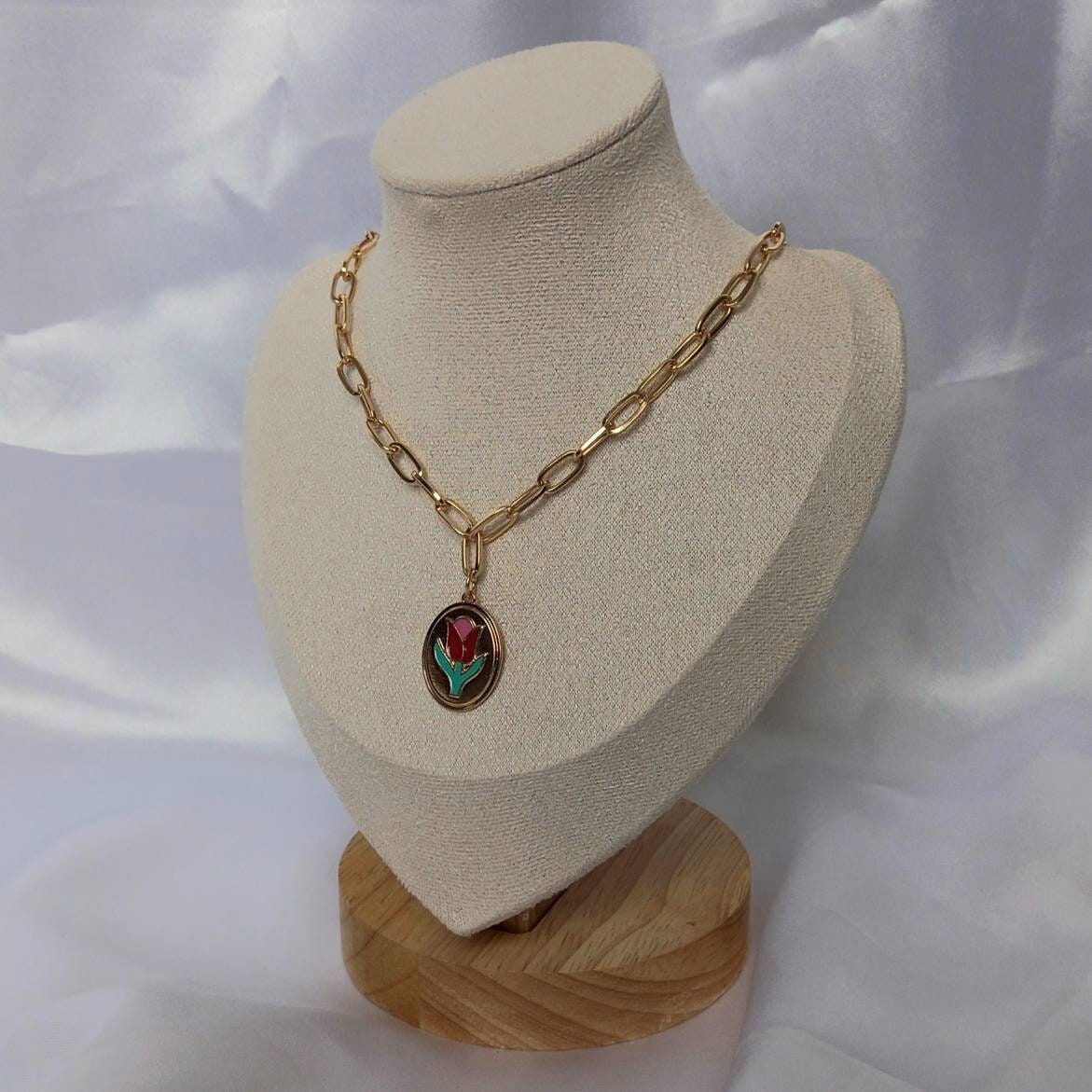 Gold Tulip Flower Necklace - Gold Necklaces In The UK,Gold Jewellery In The UK,Pink Tulip Necklace,Pink Flower Necklace,Gold Chain Necklaces