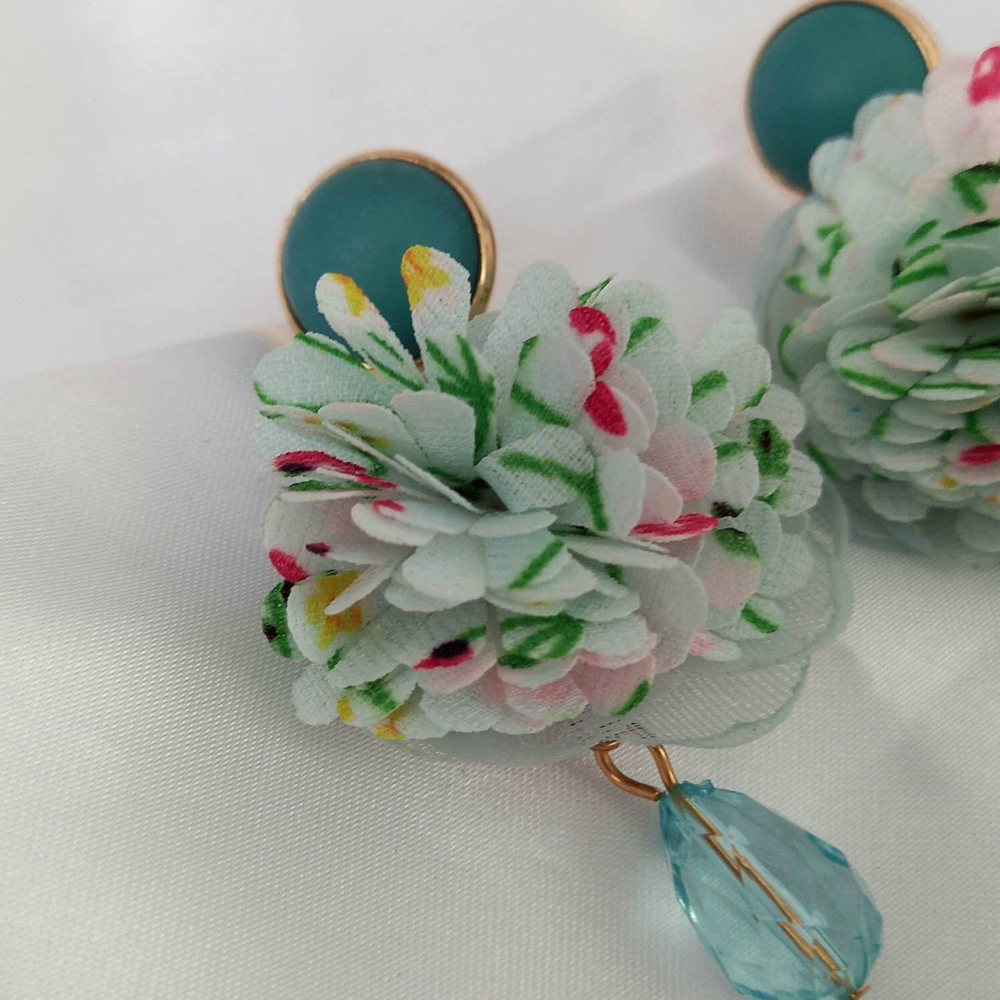 Green & Gold Flower Drop Earrings - Green Flower Earrings In The UK,Flower Jewlellery In The UK,Fabric Earrings,Green Earrings,Bead Earrings
