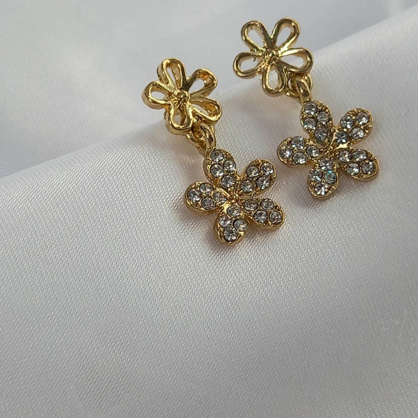 Gold Flower Drop Earrings - Gold Flower Earrings,Gold Flower Jewellery,Floral Earrings,Gold Earrings In The UK,Gold Jewellery In The UK