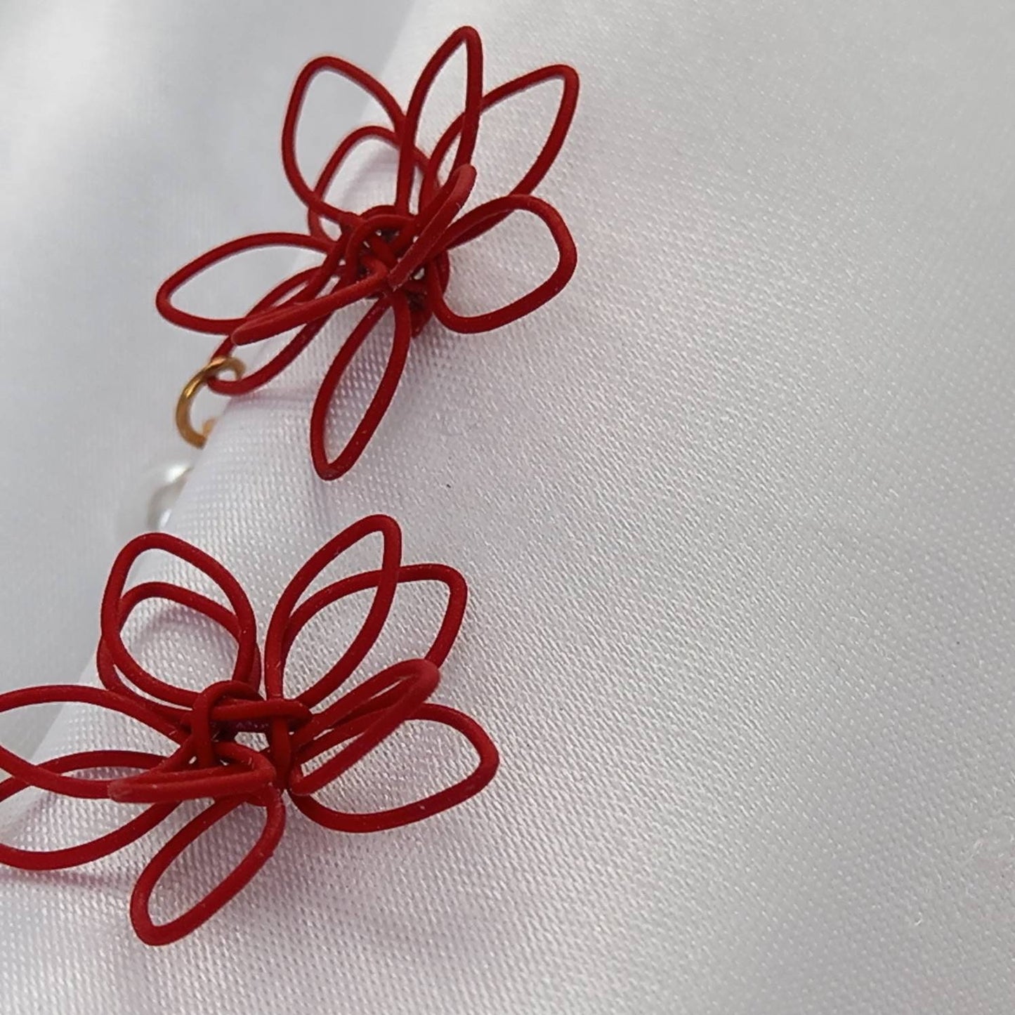 Red Flower Stud Earrings - Red Flower Earrings,Red Flower Jewlellery,Red Wire Earrings,Pearl Earrings,Red Earrings In The UK,Red Jewellery
