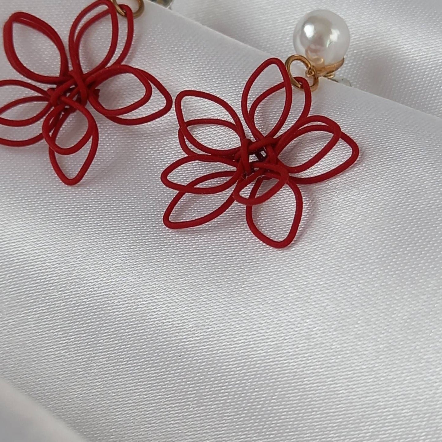 Red Flower Stud Earrings - Red Flower Earrings,Red Flower Jewlellery,Red Wire Earrings,Pearl Earrings,Red Earrings In The UK,Red Jewellery