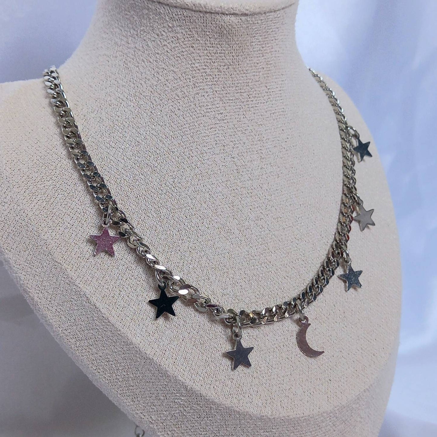 Silver Chain Star Necklace - Star Jewellery,Moon Necklaces,Silver Necklace In The UK,Silver Jewellery,Chunky Necklaces,Chunky Jewellery