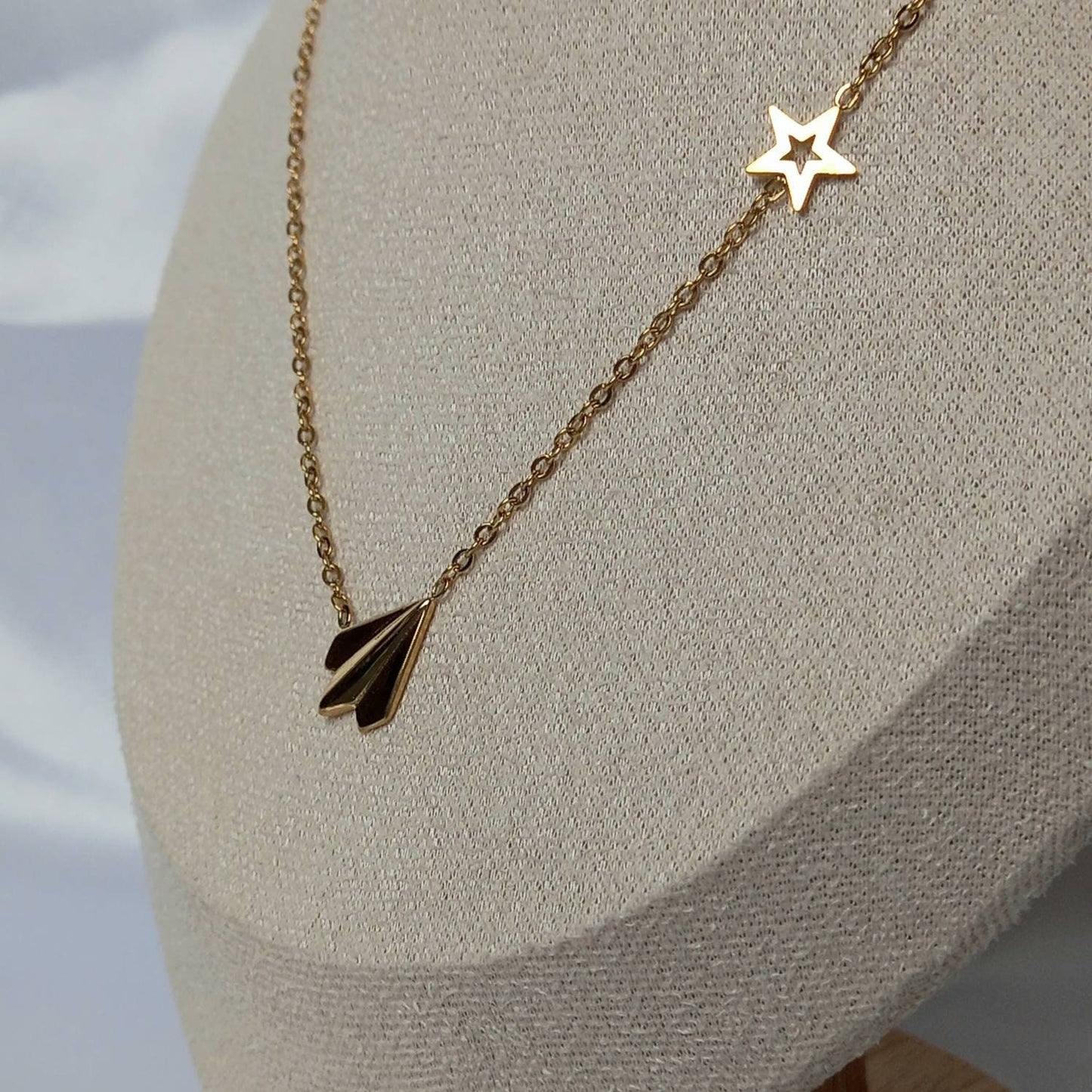 Gold Paper Plane Style Necklace - Small Gold Necklaces In The UK,Gold Jewellery In The UK,Airplane Neclace,Star Necklace,Star Jewellery