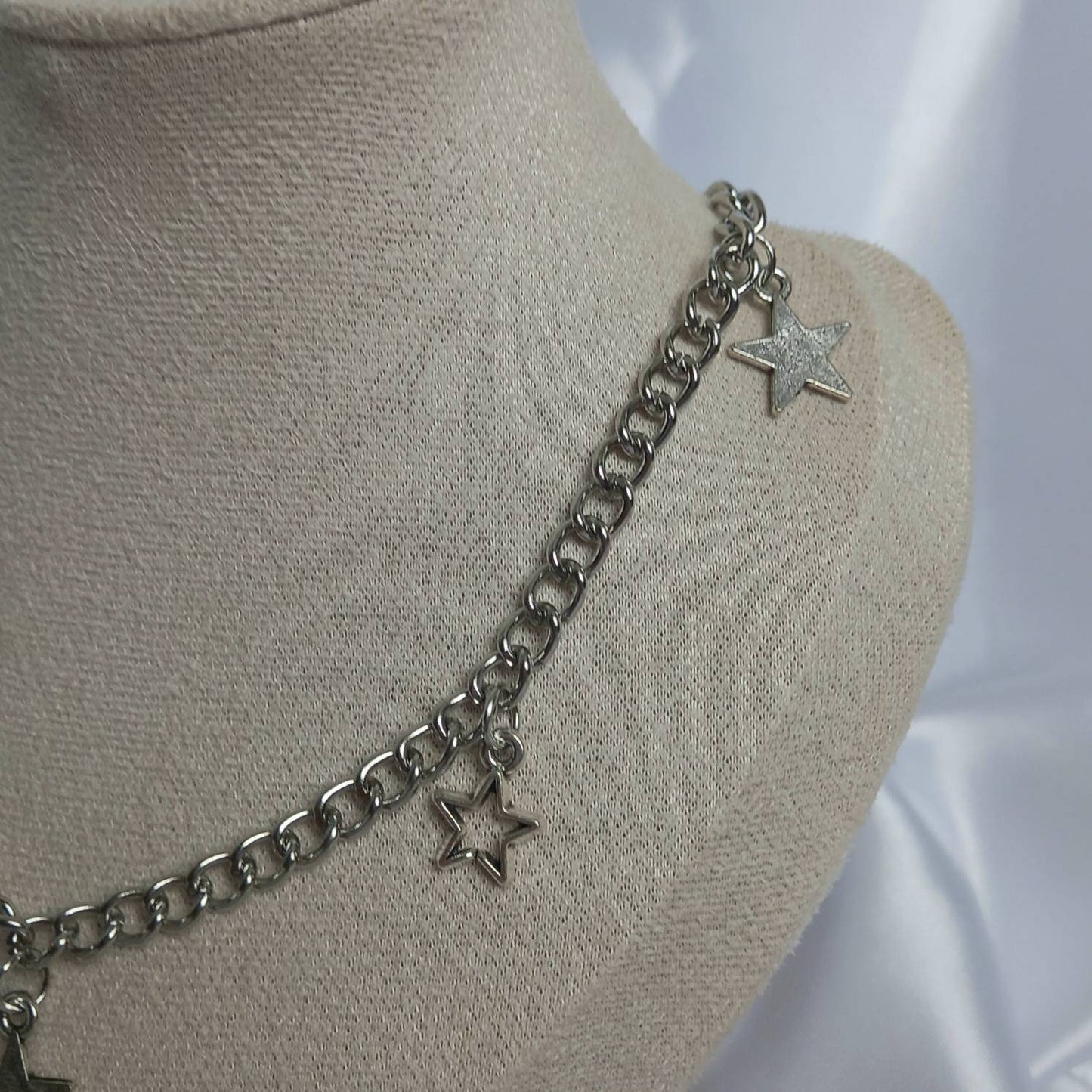Silver Chain Star Necklace - Star Jewellery,Star Necklaces,Silver Necklace In The UK,Silver Jewellery,Chunky Necklaces,Chunky Jewellery