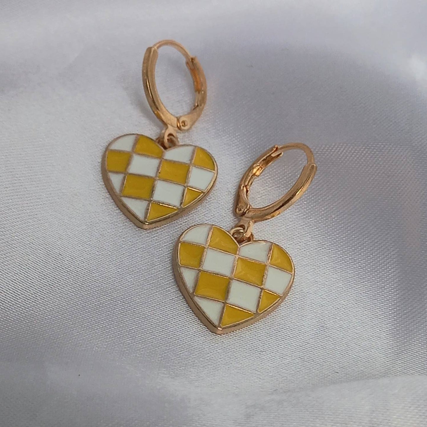 Yellow & White Retro Heart Drop Earrings - Yellow Heart Earrings In The UK,70's Style Earrings,Vintage Style,Yellow Checkered Jewellery,Gold