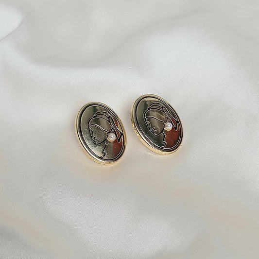 Girl With The Pearl Earring Charm Stud Earrings - Gold Stud Earrings, Art Lover Gifts, Art Student Gifts, Art Present, Gifts For Her, Pearls