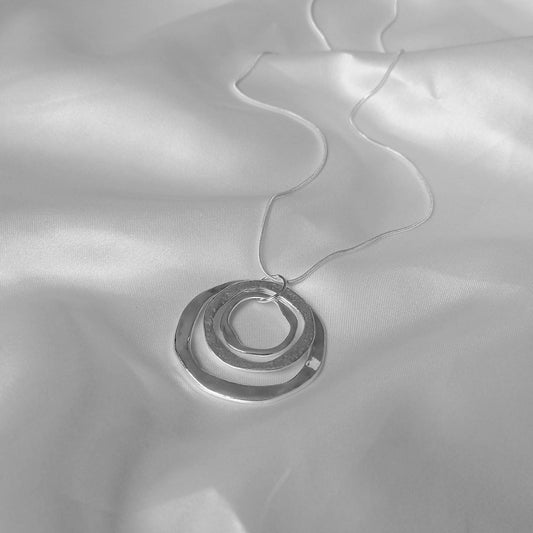 Silver Circle Charm Necklace - Silver Circle Infinity Necklace,Fine Chain Necklaces,Silver Necklaces In The UK, Silver Jewellery In The UK