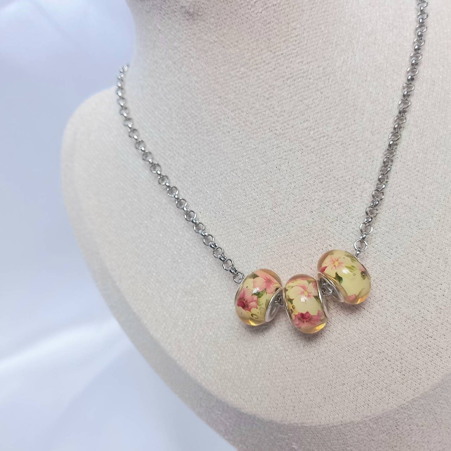 Silver Chain & Bead Necklace - Beaded Necklaces In The UK,Chunky Necklace,Chunky Jewellery,Silver Jewellery In The UK,Silver Necklaces