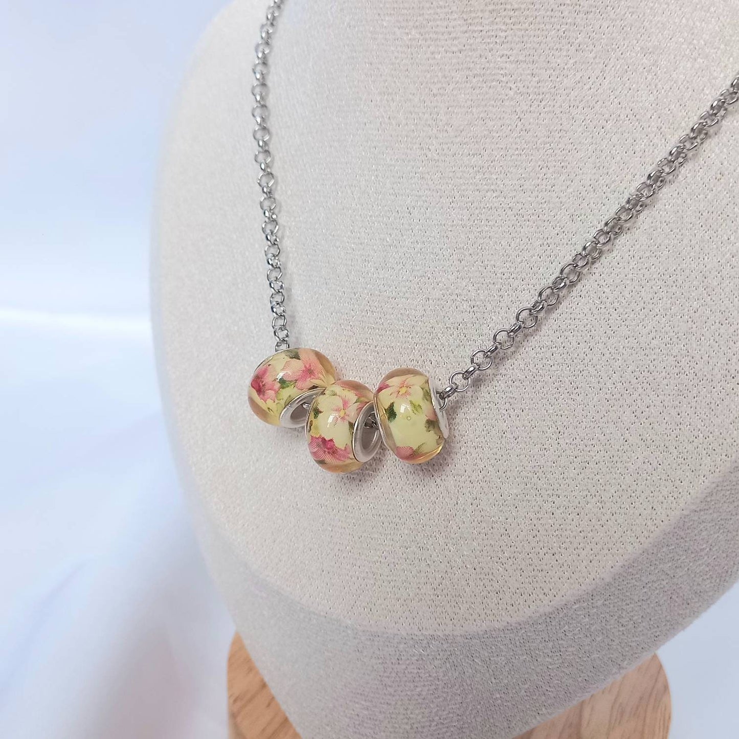 Silver Chain & Bead Necklace - Beaded Necklaces In The UK,Chunky Necklace,Chunky Jewellery,Silver Jewellery In The UK,Silver Necklaces